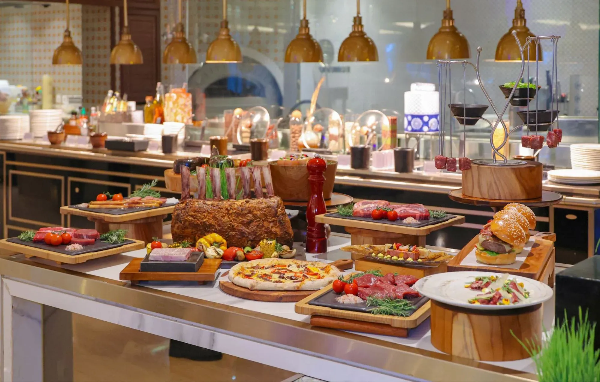 international buffet at sugar & spice